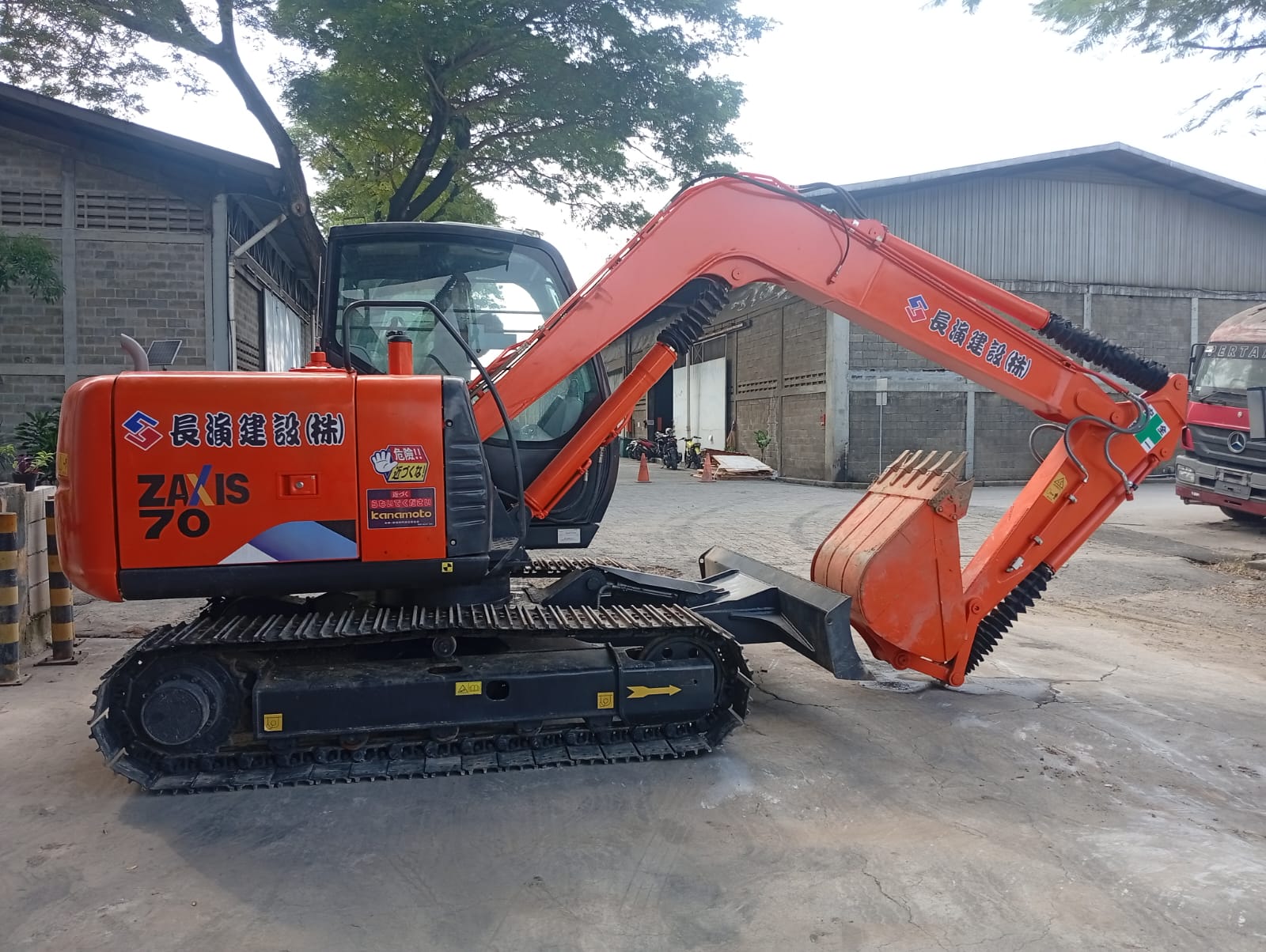 Hitachi Zaxis 70