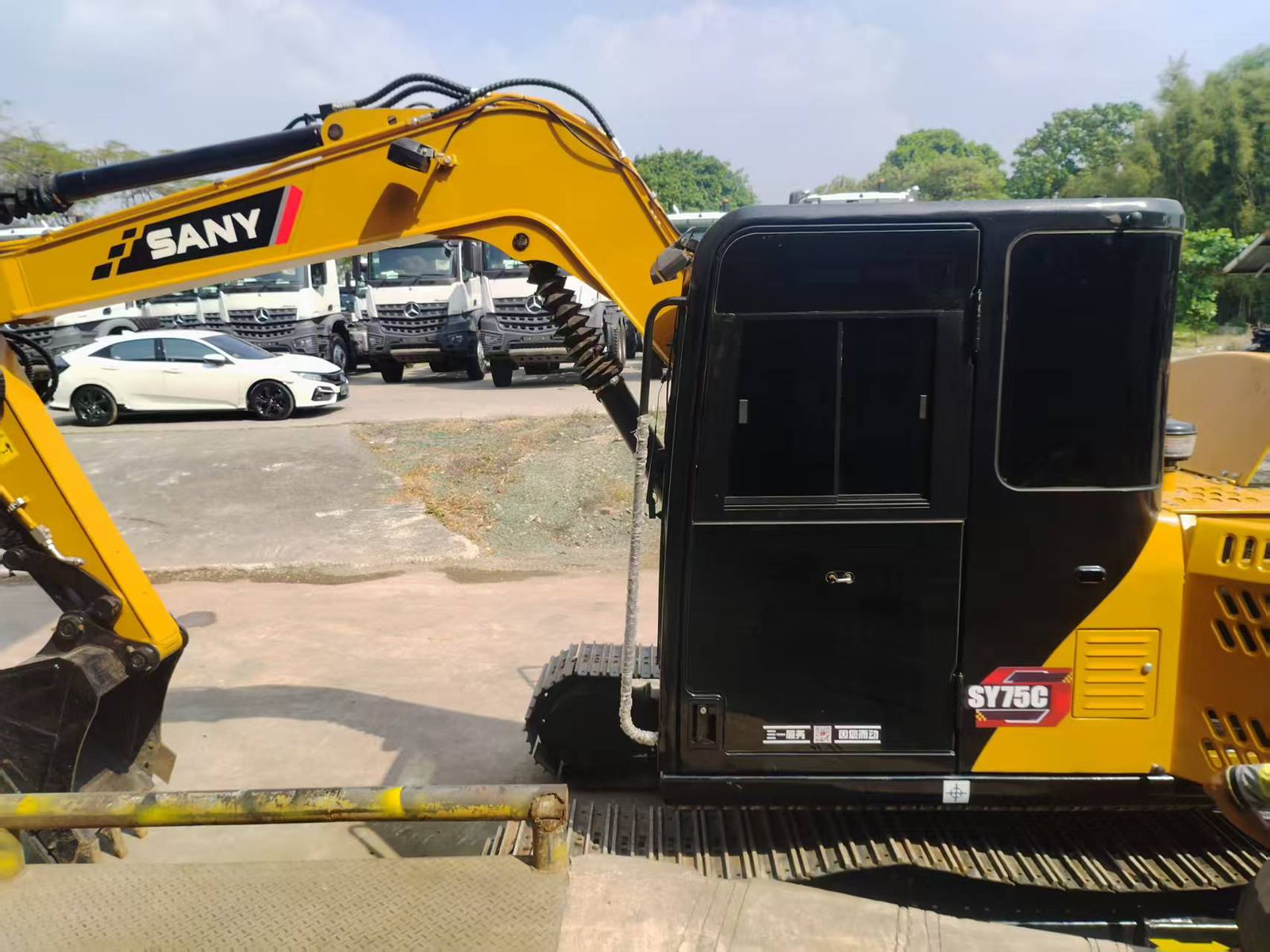 Detail Arm SANY SY75C